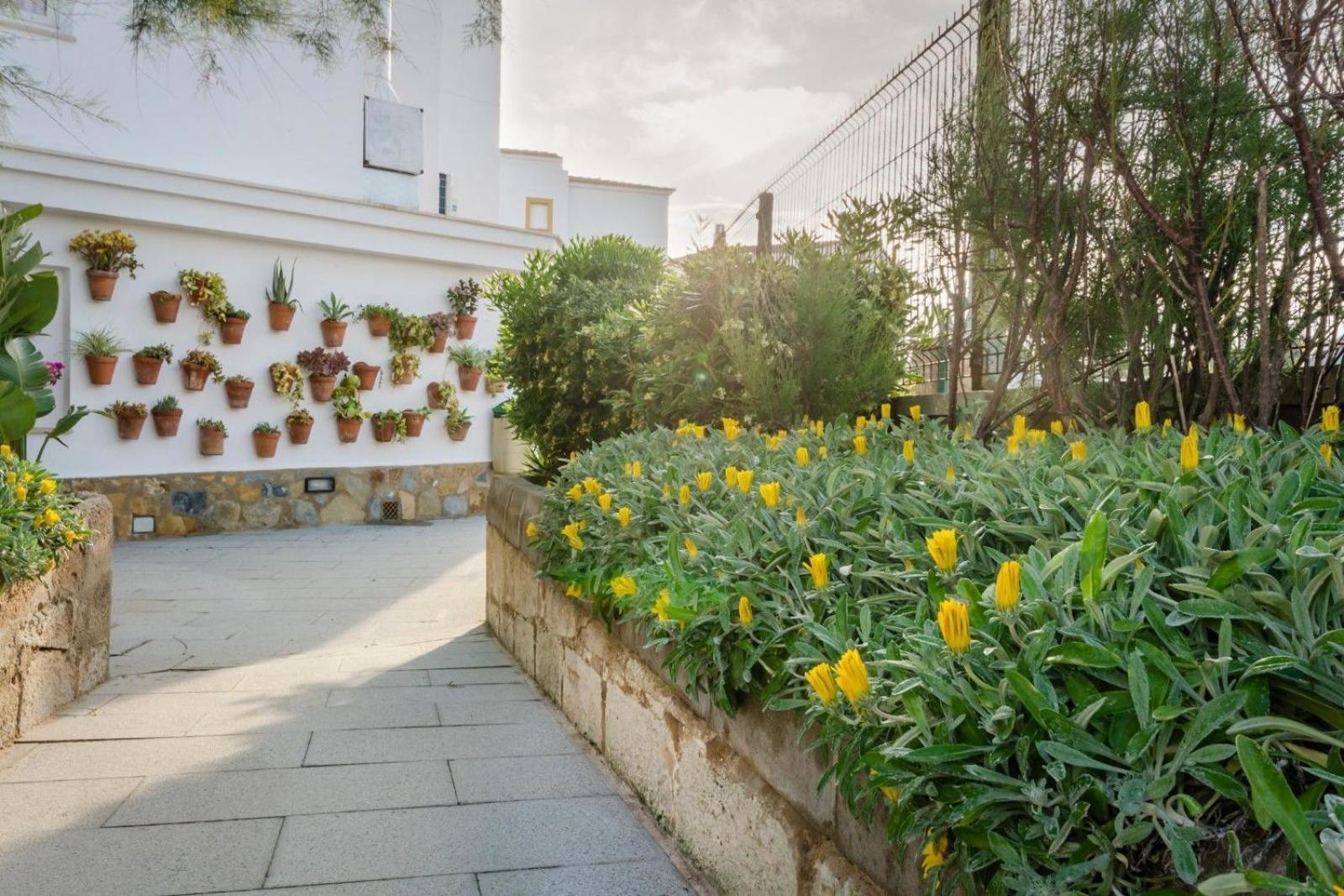 Apartamentos Blancala Cala Blanca  Exterior photo